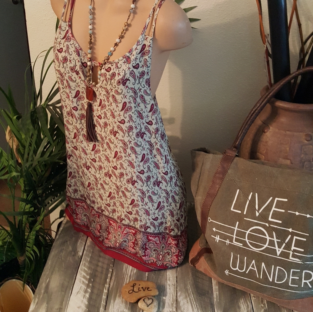 SALE TODAY NWT Wow Now OS Bo Ho Paisley Tunic Tank - Picture 7 of 8